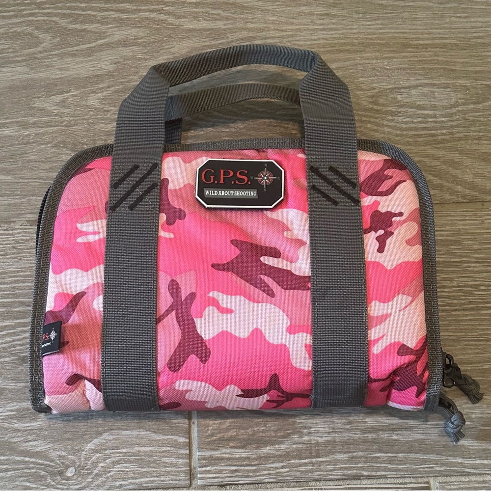 G.P.S. Wild About Shooting Pink Camouflage Pistol Case NWOT